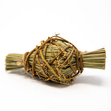 Load image into Gallery viewer, Oxbow Enriched Life Deluxe Hay Wrap