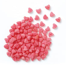 Load image into Gallery viewer, Marukan Heart Shape Puff for Hamsters
